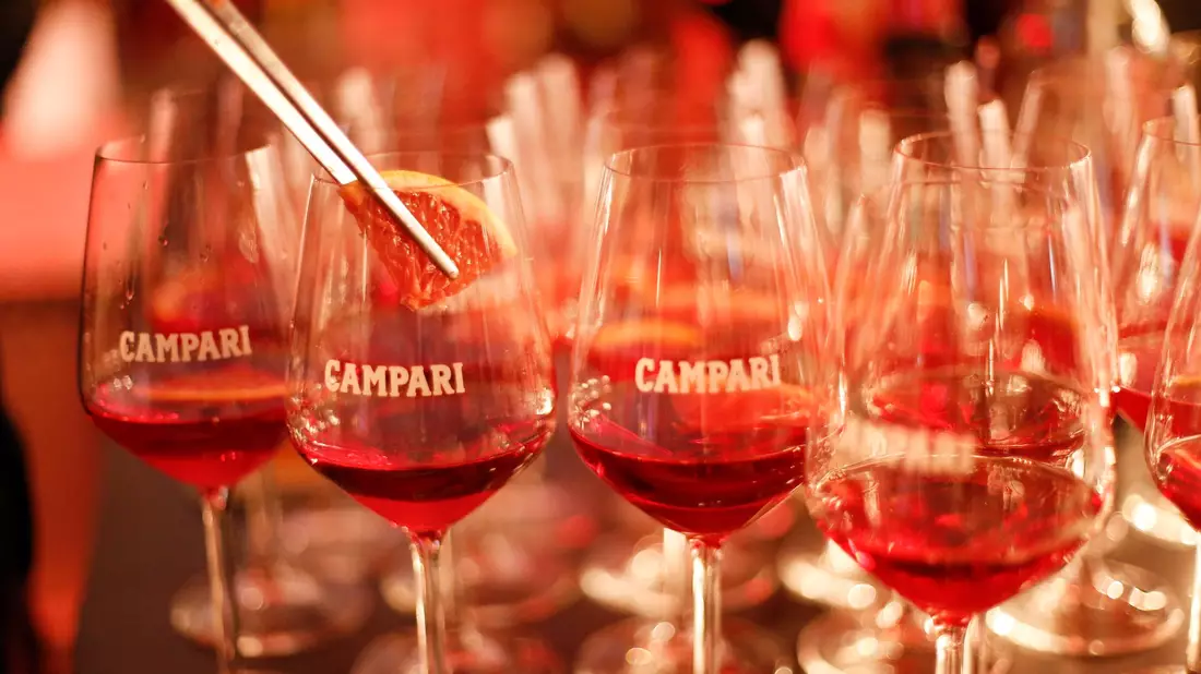 Campari gehört zu den bekanntesten Marken aus Italien. (Archivbild) - Bild: Georg Wenzel/dpa-Zentralbild/ZB