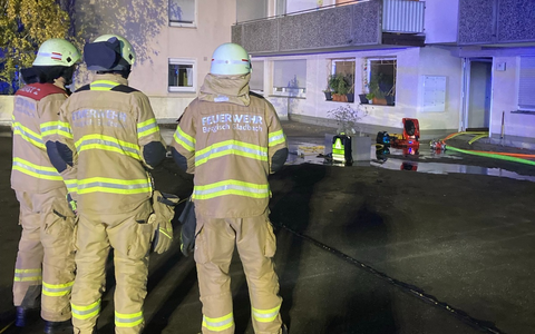 FW-GL: Mehrere Schwerverletzte bei Einsätzen der Feuerwehr Bergisch Gladbach in der Halloween-Nacht - Foto: presseportal.de