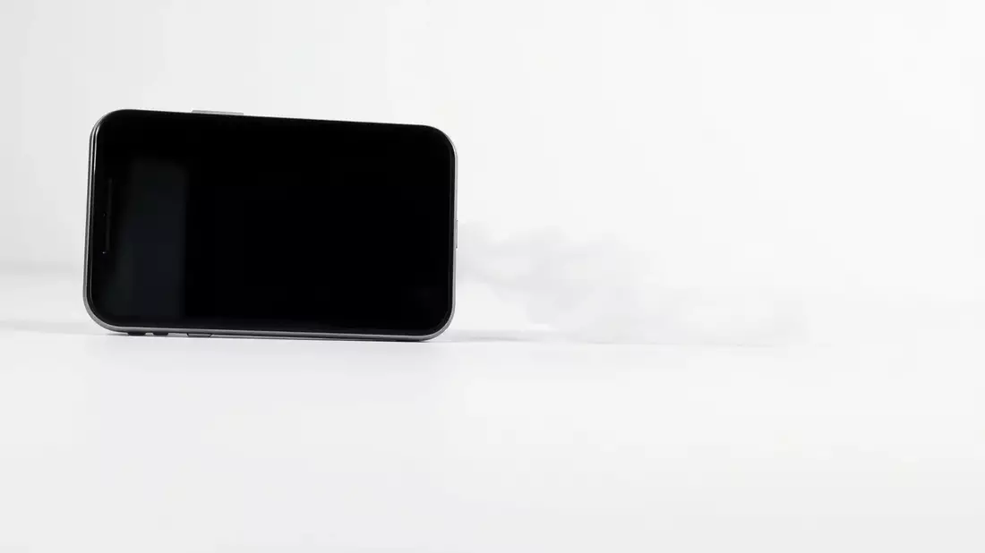 iOS 26: Storage-Bug treibt iPhone-Nutzer zur Verzweiflung - Bild: über boerse-global.de