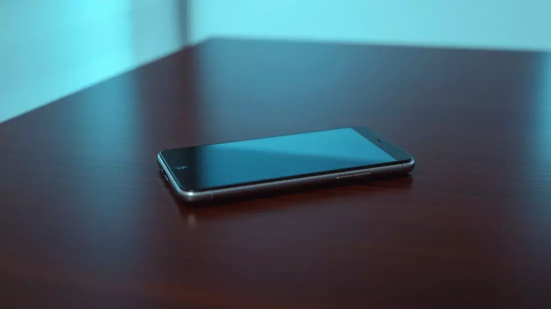 Apple iOS 26.1: Automatische Sicherheits-Updates starten diese Woche - Bild: über boerse-global.de