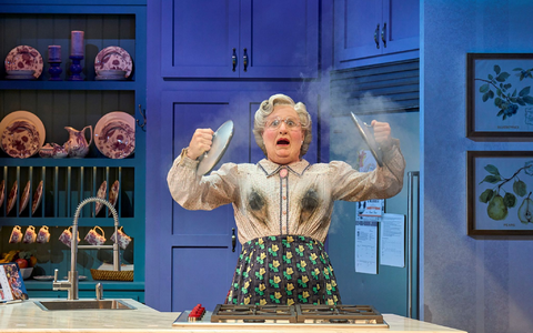 Ab dem 6. November gibt es «Mrs. Doubtfire» erstmals als deutschsprachiges Musical in Düsseldorf. - Foto: Johann Persson/ATG Entertainment/dpa Ab dem 6. November gibt es «Mrs. Doubtfire» erstmals als deutschsprachiges Musical in Düsseldorf. - Foto: Johann Persson/ATG Entertainment/dpa