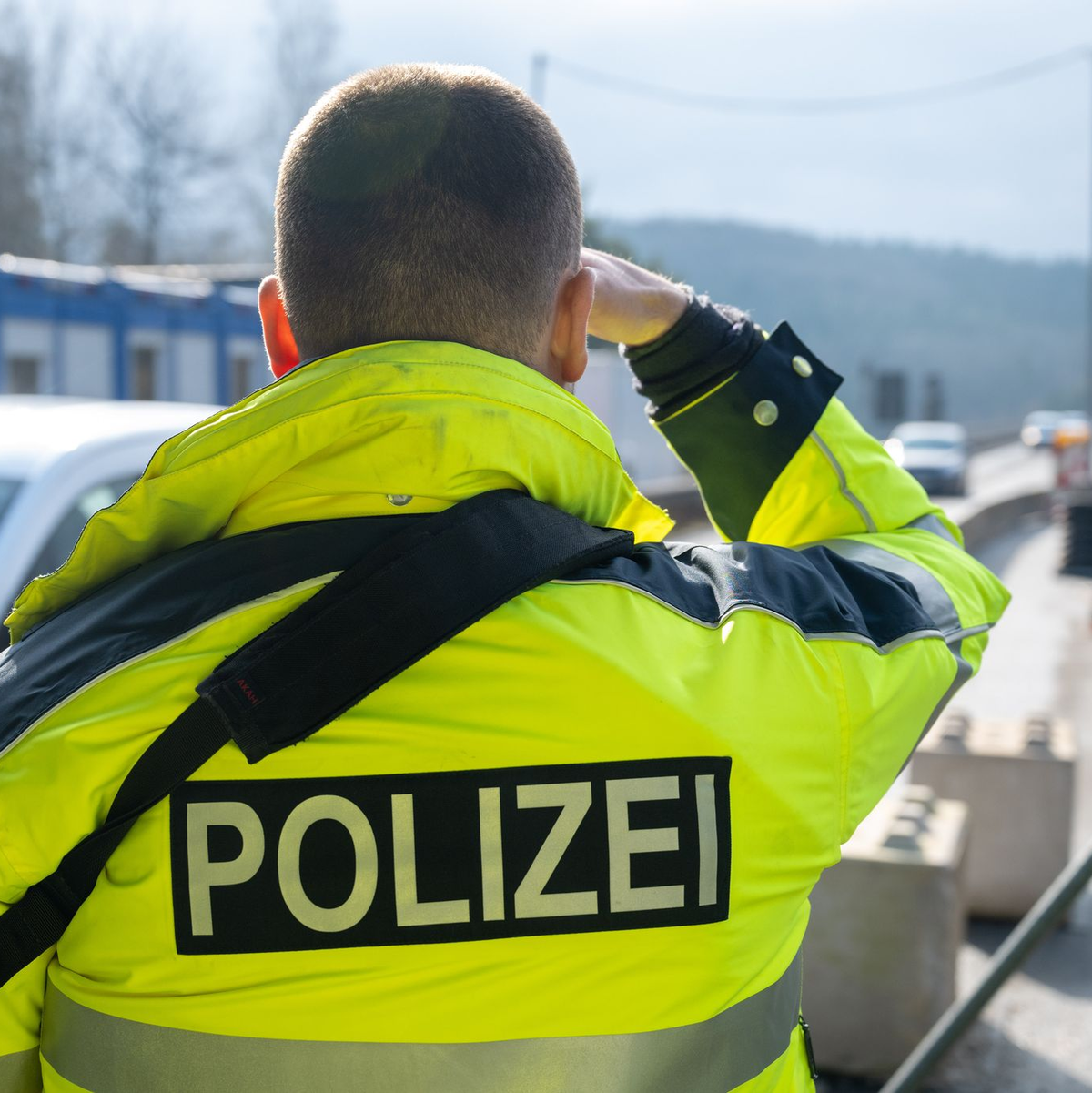 Binnengrenzkontrollen sind im Schengen-Raum eigentlich nicht vorgesehen. (Archivbild)  - Foto: Harald Tittel/dpa