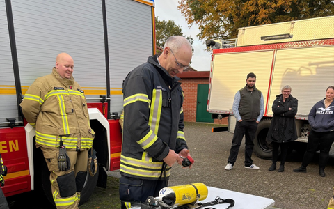 FW-OLL: Ein besonderer Sonntagmorgen bei der Feuerwehr Großenkneten - Foto: presseportal.de