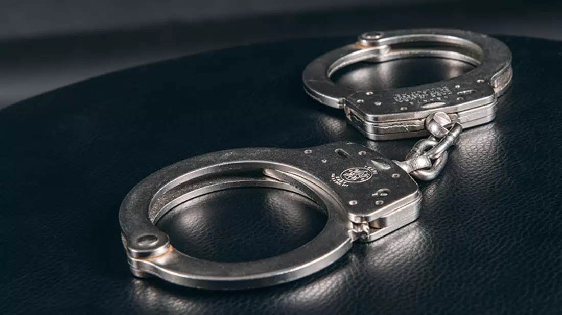 BPOL NRW: Bundespolizei nimmt international gesuchten Straftäter fest - Der Betreffende muss eine 2 ½ - jährige Haftstrafe antreten - Bild: presseportal.de