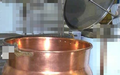 POL-PDWIL: Diebstahl von 30 Kupferkesseln in Dingdorf - Foto: presseportal.de