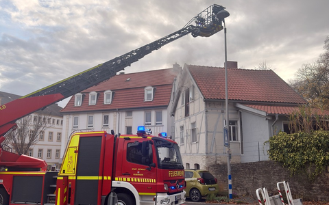 FW-DT: Zimmerbrand in der Siegfriedstraße - Foto: presseportal.de