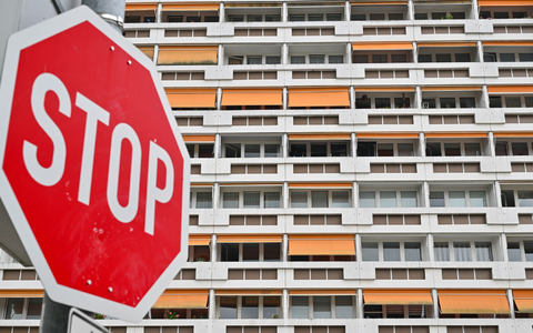 Die Linke will Betroffenen helfen, gegen überhöhte Mieten vorzugehen. (Symbolbild) - Foto: Patrick Pleul/dpa
