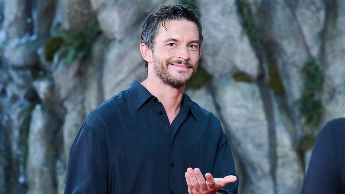 Jonathan Bailey ist der neue «Sexiest Man Alive».(Archivbild)  - Foto: Annette Riedl/dpa