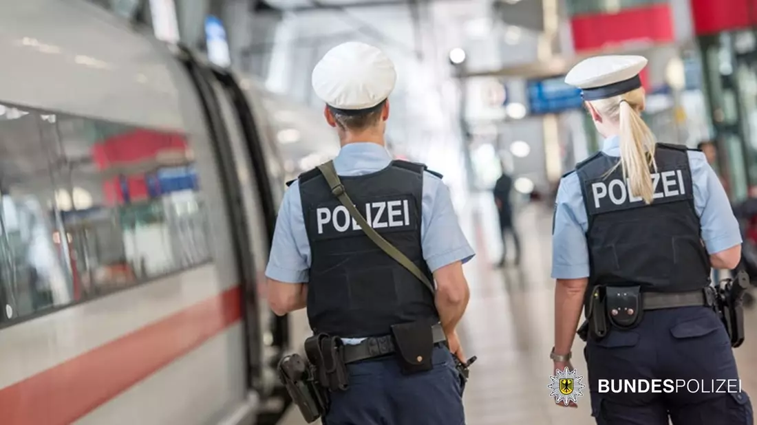 Bundespolizeidirektion München: Schnellbremsung wegen Person im Gleis - Notentriegelung betätigt - Bild: presseportal.de