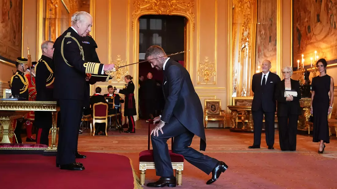 Beckham gilt als großer Verehrer des Königshauses.  - Bild: Jonathan Brady/PA via AP/dpa