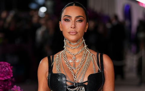 In der Serie «All's Fair» spielt Reality-Star Kim Kardashian ihre bisher größte Rolle als Schauspielerin. (Archivbild) - Foto: Scott A Garfitt/Invision/AP/dpa