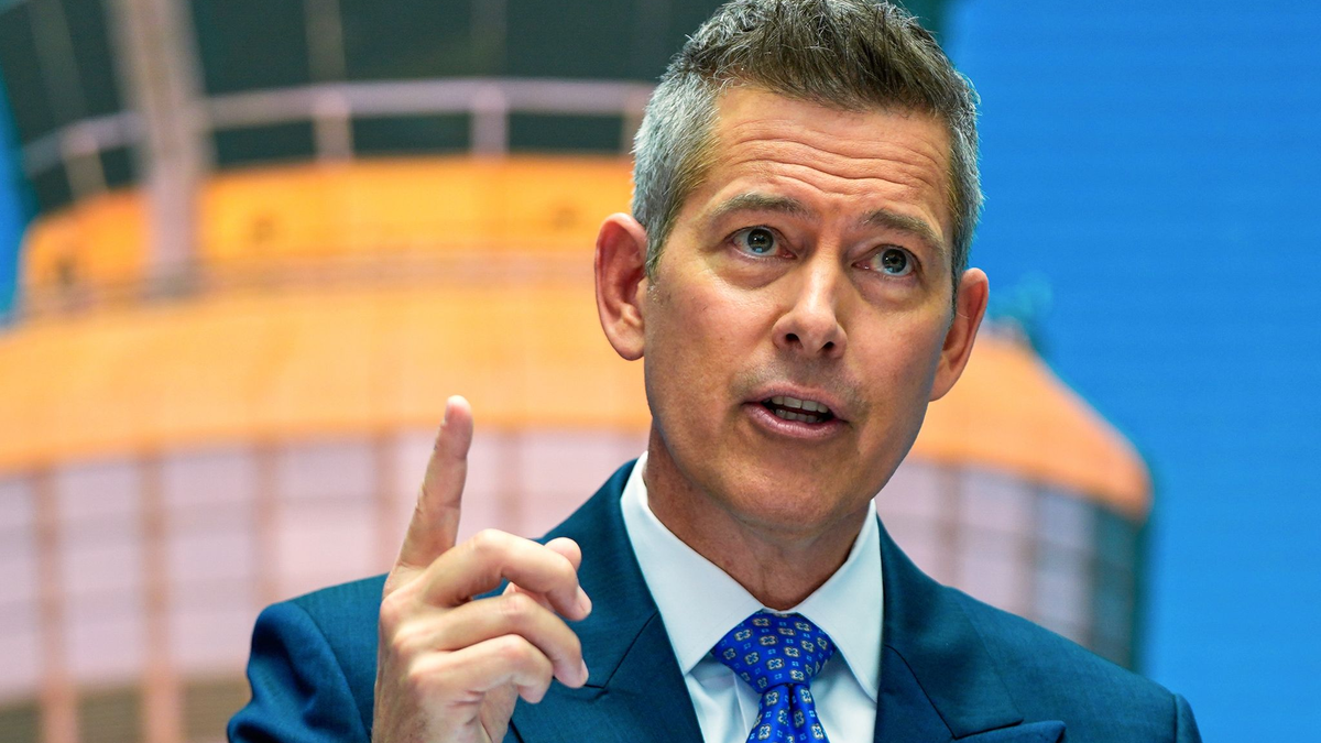 Schließung von Lufträumen wegen Shutdown angedroht. (Archivbild) - Foto: Julia Demaree Nikhinson/AP/dpa