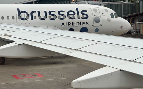 Erst einmal ging nach einer Drohnensichtung am Flughafen Brüssel nichts mehr. (Archivbild) - Foto: Steffen Trumpf/dpa