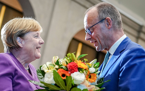 Merkel wird nicht bei Merz' Geburtstagsfeier dabei sein. (Archivbild) - Foto: Kay Nietfeld/dpa
