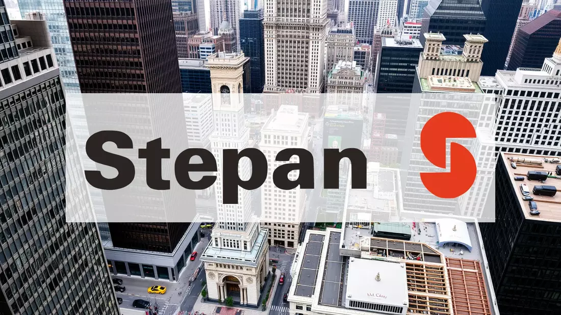 Stepan Aktie: Absturz ohne Ende! - Bild: über boerse-global.de