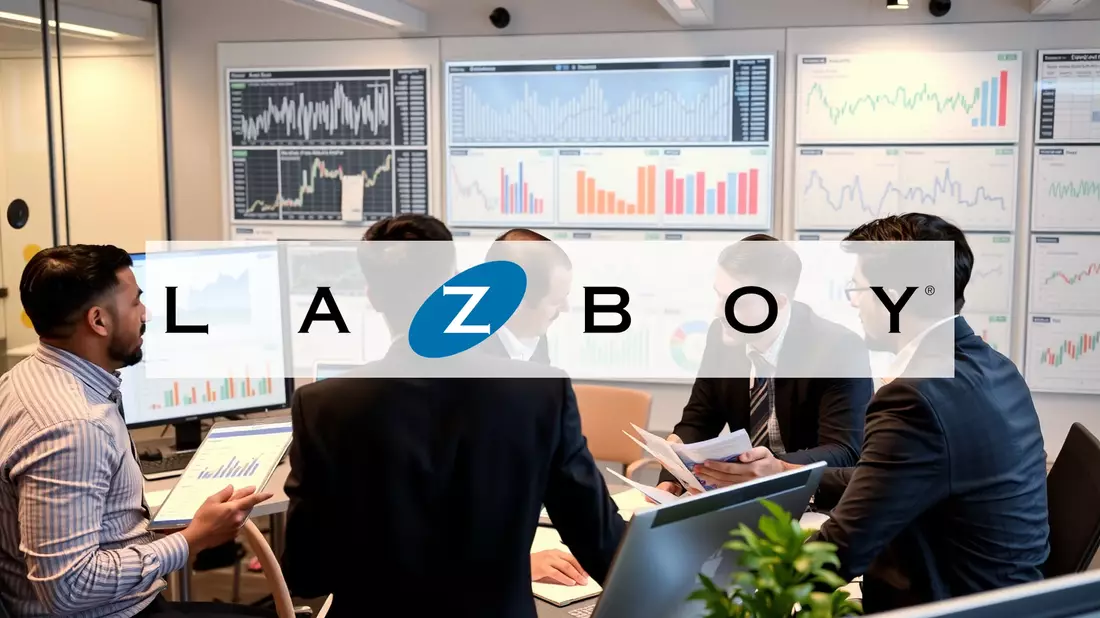 La-Z-Boy Shares Plummet to New Low Ahead of Critical Earnings Report - Bild: über boerse-global.de