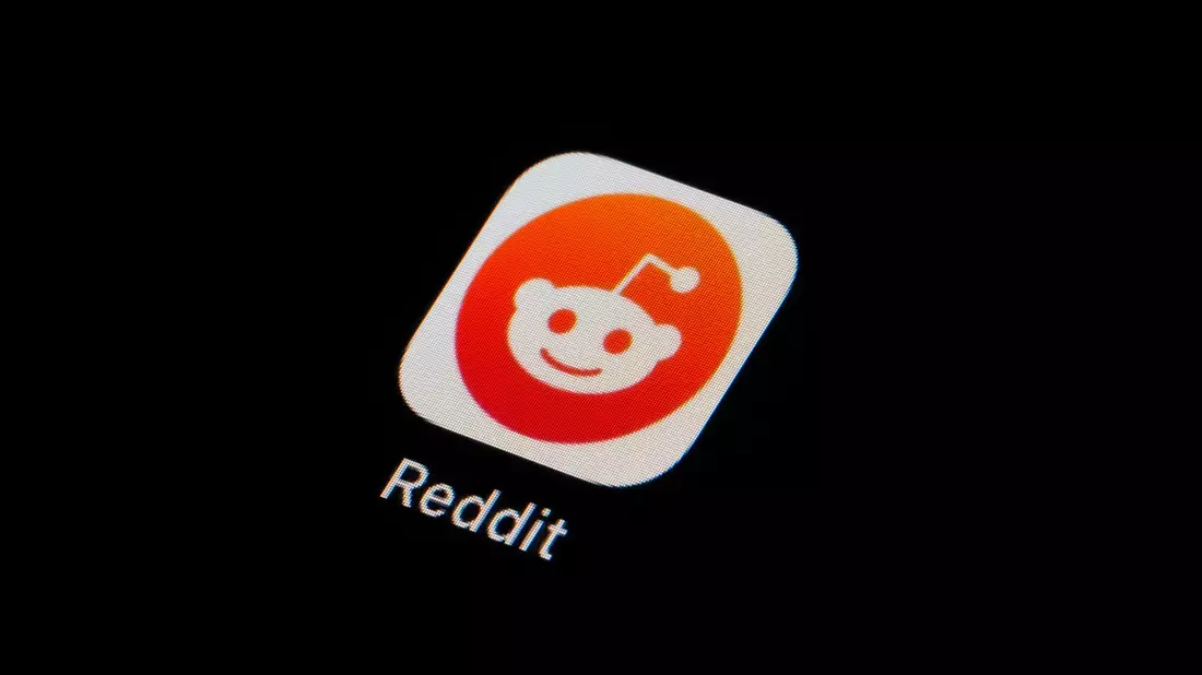 Reddit ist die jüngste Plattform, die dem neuen Gesetz in Australien unterliegt. (Symbolbild) - Bild: Matt Slocum/AP/dpa