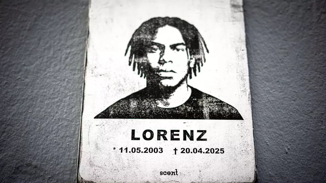 Der gewaltsame Tod des 21-jährigen Lorenz soll vor Gericht aufgeklärt werden. (Archivbild) - Bild: Sina Schuldt/dpa