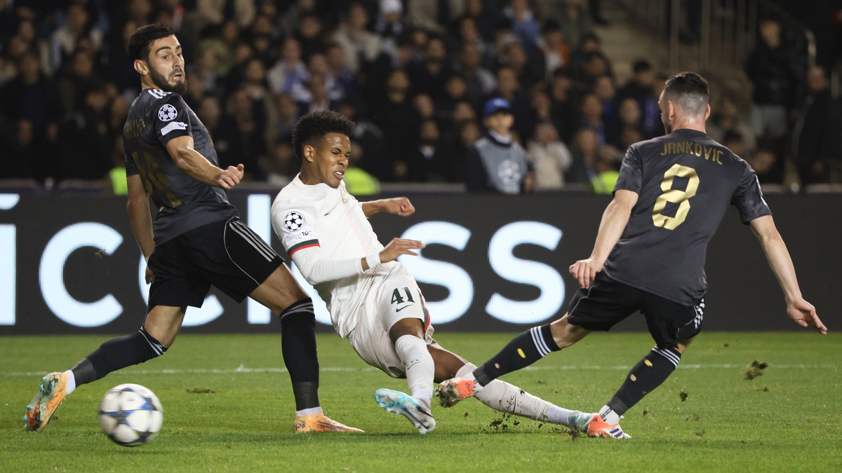 Estevao brachte Chelsea gegen Karabach Agdam nach 16 Minuten in Führung. - Foto: -/AP/dpa