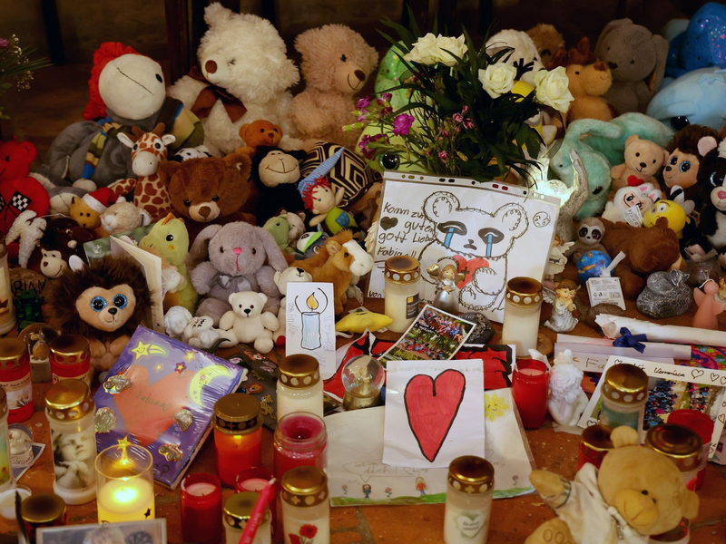 Der Tod des Achtjährigen hatte weit über Güstrow hinaus für Bestürzung gesorgt.  - Foto: Bernd Wüstneck/dpa