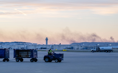 Die Zahl der Opfer nach dem Flugzeugabsturz steigt weiter.  - Foto: Jon Cherry/FR171965 AP/AP/dpa