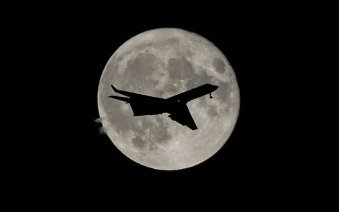 Es könnten bald Tausende Flüge gestrichen werden. - Foto: Ringo Chiu/ZUMA Wire/dpa