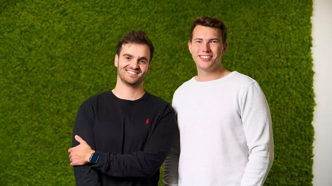 Trotz KI & Automatisierung: Jan Philipp Hansel und Tobias Vogt von der Hansel & Vogt Steuerberatungsgesellschaft mbH verraten, warum E-Commerce-Brands einen spezialisierten Steuerberater brauchen - Bild: presseportal.de