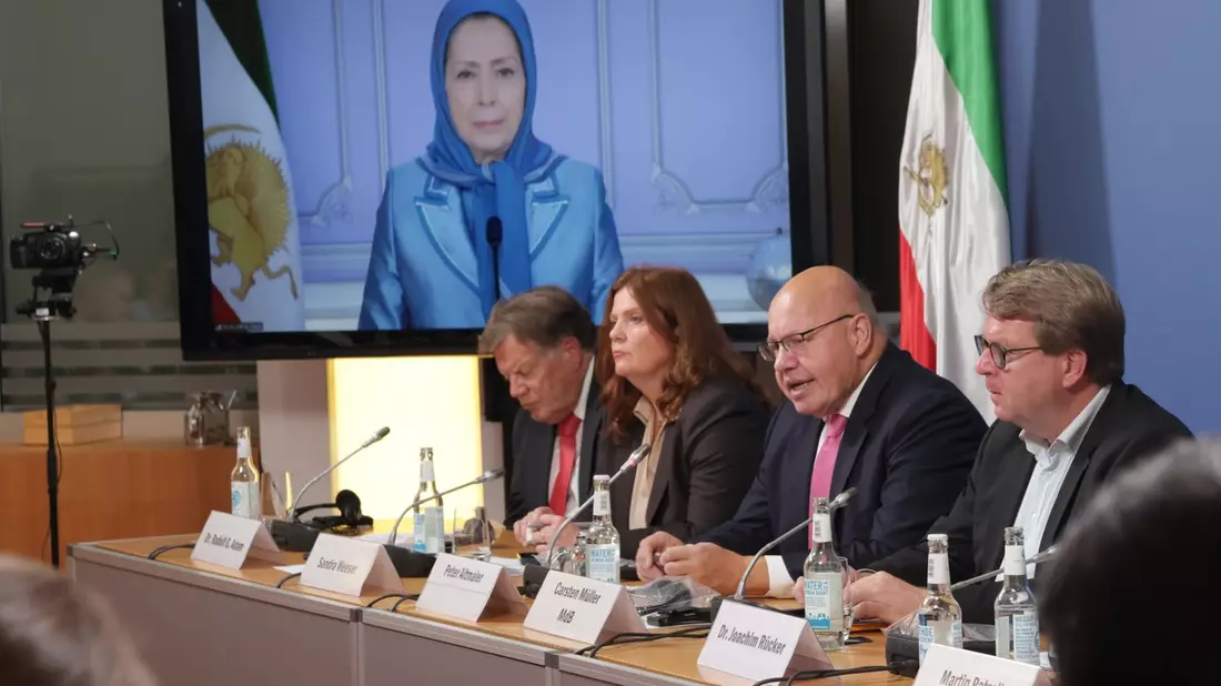Berlin: Konferenz zu Iran - Hinrichtungswelle und Geheimdienstdruck im Fokus - Bild: presseportal.de