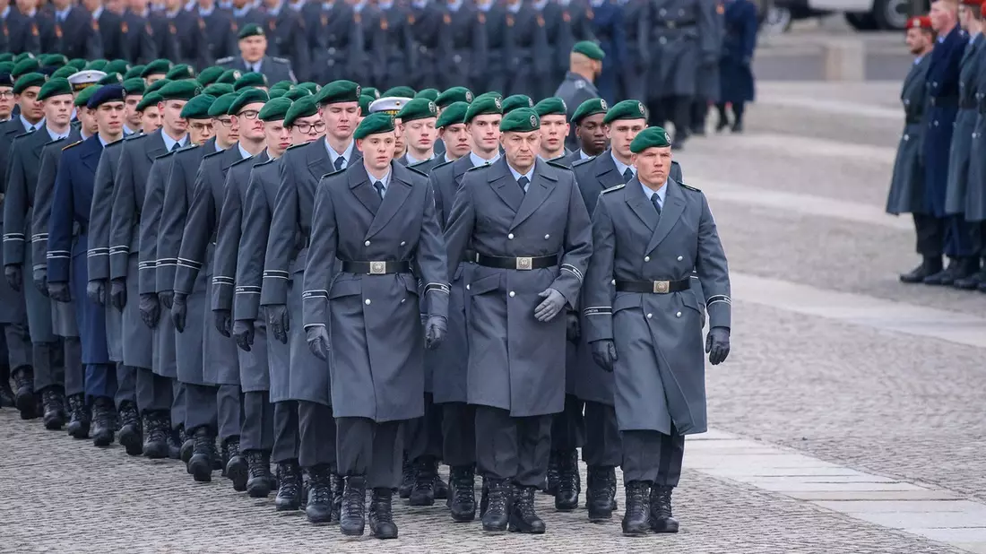 70 Jahre Bundeswehr: Feierliches Gelöbnis live im ZDF und 37°-Reportage - Bild: presseportal.de