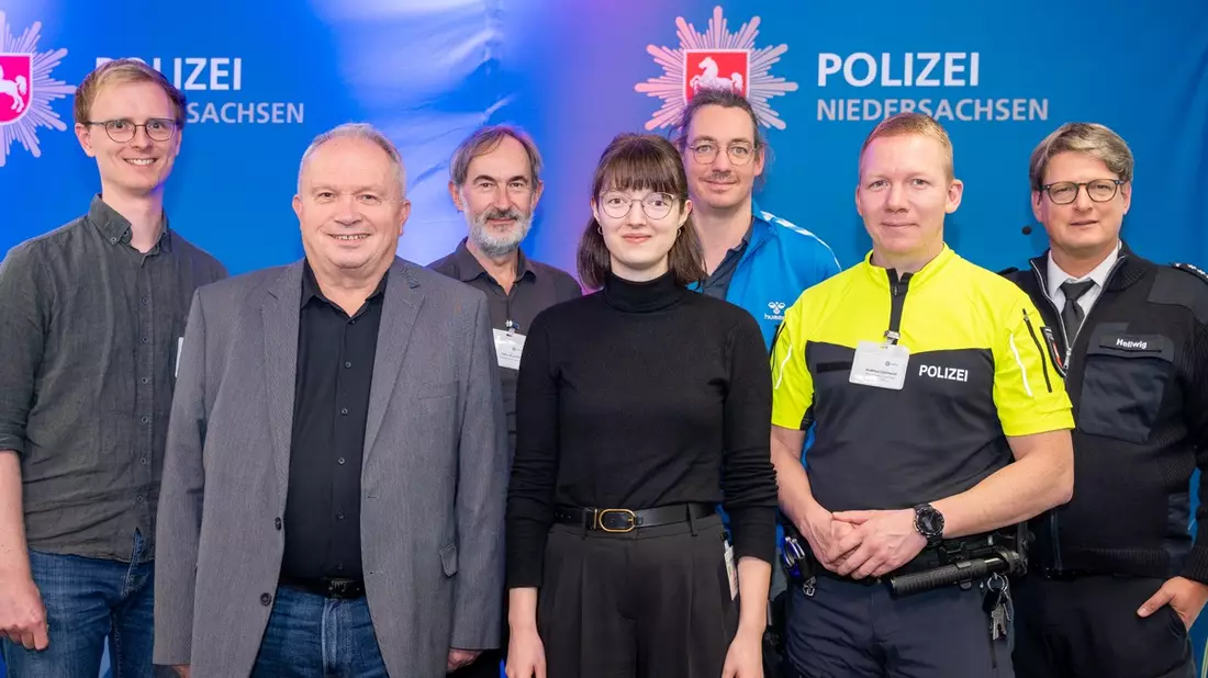 POL-BS: Gemeinsam für Vision Zero: Fachtagung stärkt Zusammenarbeit für mehr Sicherheit im Radverkehr - Bild: presseportal.de