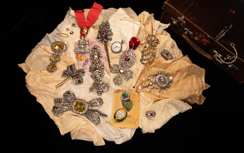 Die Familie möchte den Wert der Juwelen nicht beziffern. - Foto: -/Nasuna Stuart-Ulin/FTI Consulting, München/dpa Die Familie möchte den Wert der Juwelen nicht beziffern. - Foto: -/Nasuna Stuart-Ulin/FTI Consulting, München/dpa