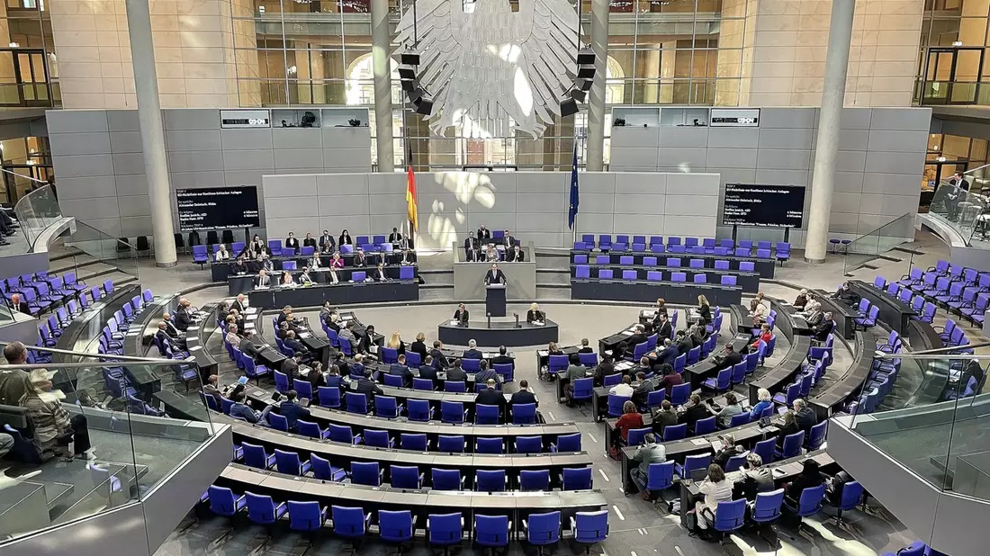 +++ Achtung Sperrfrist (Print, Radio und Online): 18.00 Uhr +++ARD-DeutschlandTREND: Union in der Sonntagsfrage knapp vor AfD - Bild: presseportal.de