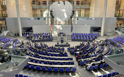 +++ Achtung Sperrfrist (Print, Radio und Online): 18.00 Uhr +++ARD-DeutschlandTREND: Union in der Sonntagsfrage knapp vor AfD - Foto: presseportal.de