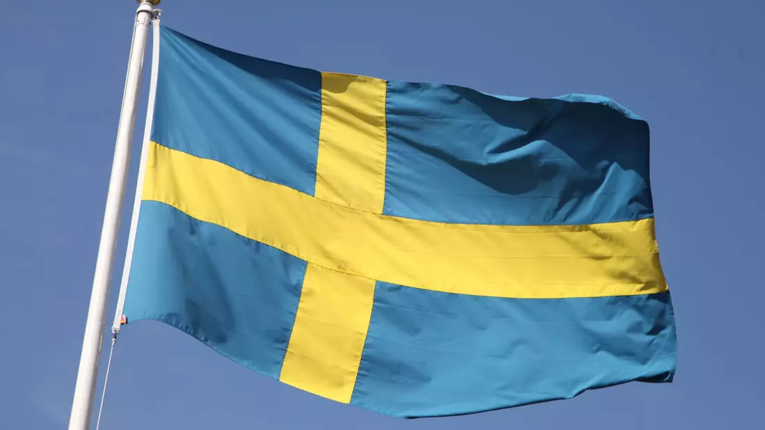 Mindestens eine Drohne ist am schwedischen Flughafen Göteborg-Landvetter gesichtet worden. (Symbolbild) - Bild: Steffen Trumpf/dpa
