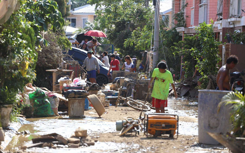 Es handelt sich um eine der schlimmsten Flutkatastrophen der vergangenen Jahre. - Foto: Jacqueline Hernandez/AP/dpa
