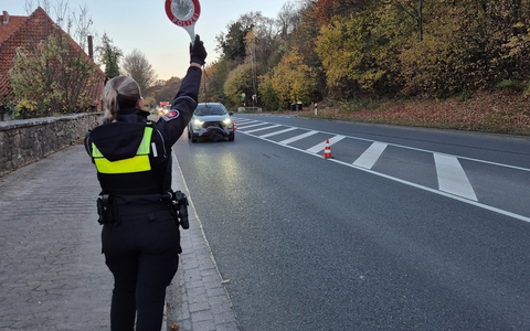 POL-HI: Verkehrskontrollen des PK Elze im Rahmen der Verkehrssicherheitswoche - Foto: presseportal.de