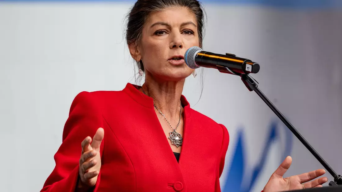 Will sich «weiter in führender Position im BSW engagieren»: BSW-Gründerin Sahra Wagenknecht. (Archivbild) - Bild: Fabian Sommer/dpa