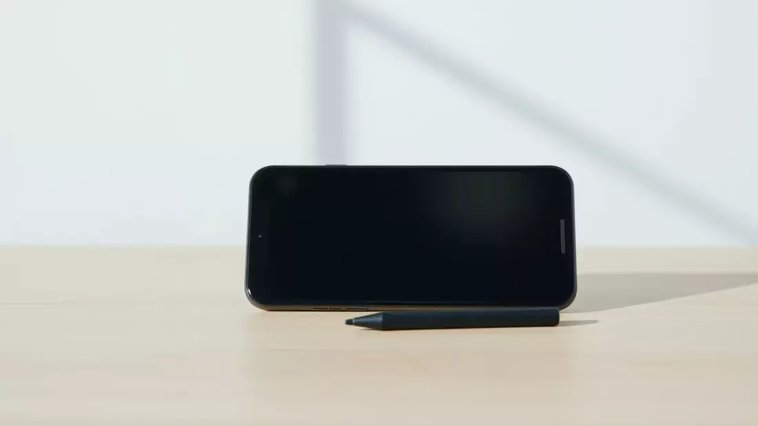 iOS 26.1: Apple gibt iPhone-Nutzern die Kontrolle zurück - Bild: über boerse-global.de