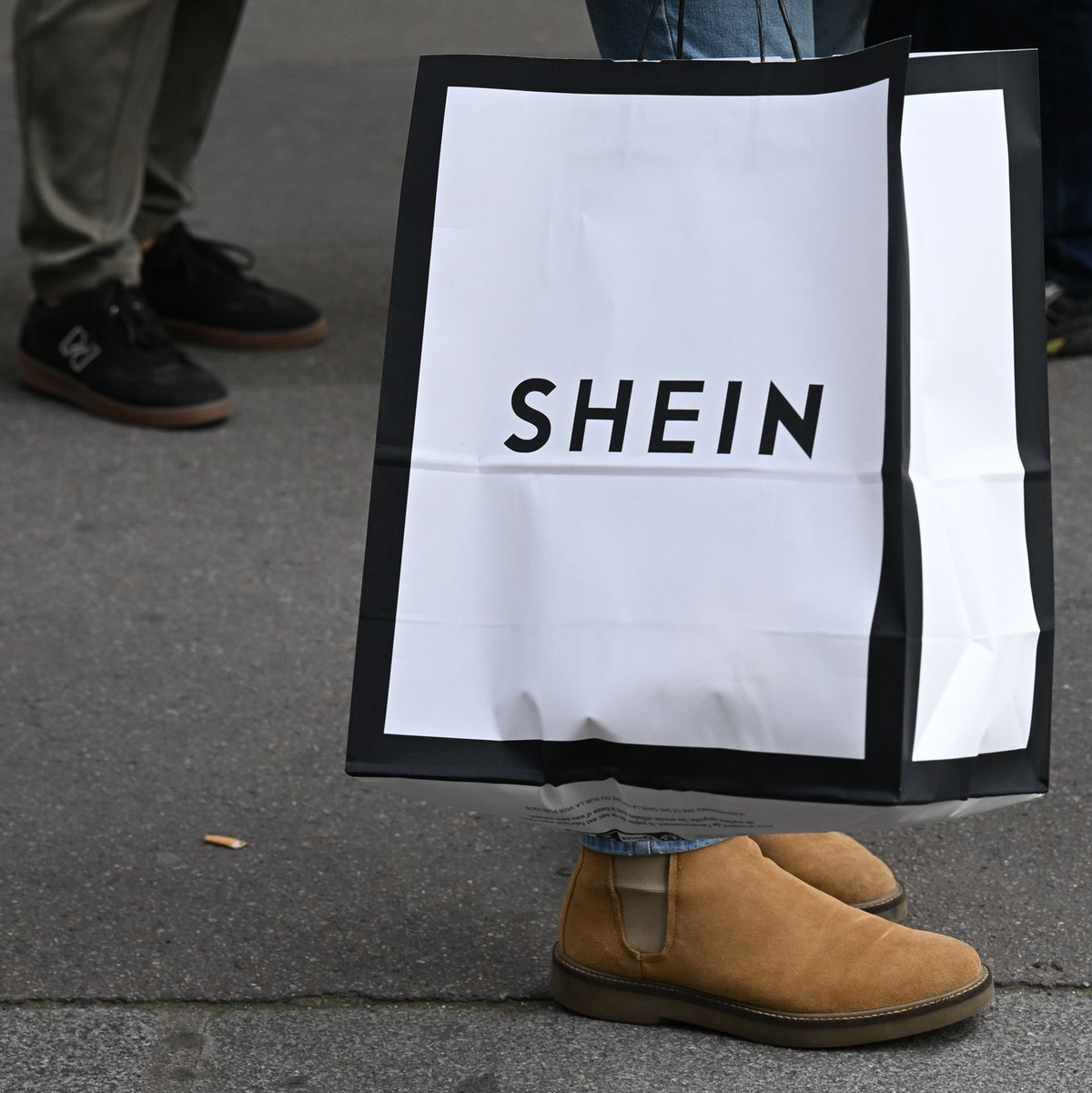 Shein zählt in Deutschland bereits zu den umsatzstärksten Onlinehändlern. (Archivbild) - Foto: Julien Mattia/Le Pictorium via ZUMA Press/dpa