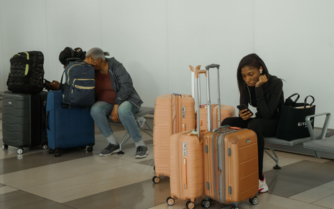 Auswärtiges Amt weist Reisende auf Auswirkungen des Shutdowns in den USA hin.  - Foto: Olga Fedorova/AP/dpa