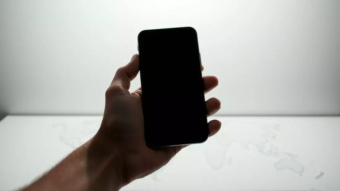 Smartphones: iOS 18 und Android 15 stärken Datenschutz - Bild: über boerse-global.de