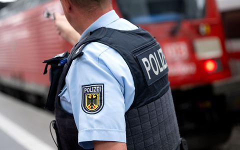 Die Bundespolizei nahm in Stralsund einen 30-Jährigen fest. (Symbolbild) - Foto: Sven Hoppe/dpa