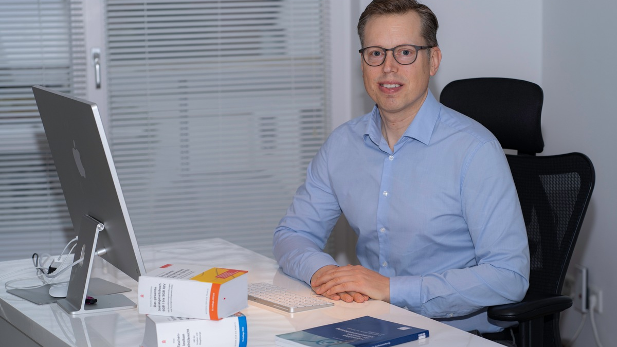 Sven Bruns erklärt: So finden Beamte die passende private Krankenversicherung - Foto: presseportal.de