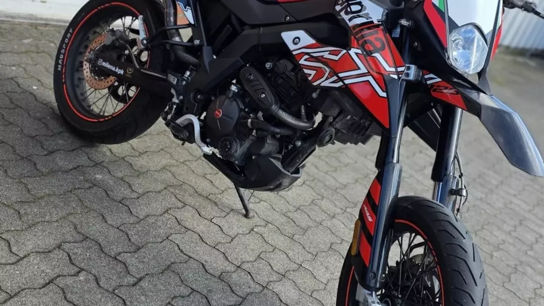 POL-CUX: Diebstahl eines Motorrades in Cuxhaven - Zeugenaufruf (Foto im Anhang) - Bild: presseportal.de