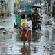 Der Sturm war zeitweise ein Supertaifun mit massiven Böen. - Foto: Aaron Favila/AP/dpa