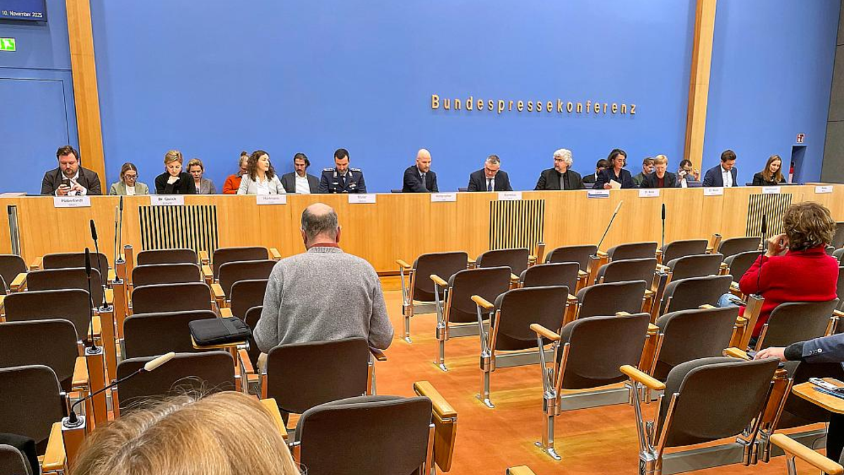 Regierungspressekonferenz am 10.11.2025 - Foto: über dts Nachrichtenagentur