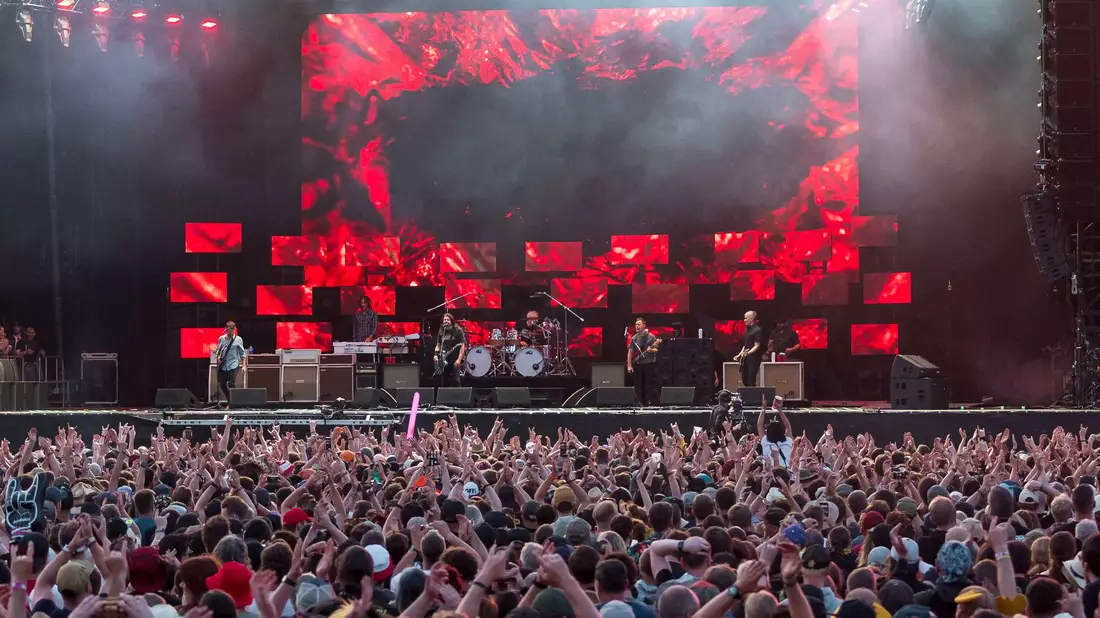 Die Foo Fighters kommen mit ihrer neuen Tour nach Deutschland. (Archivbild) - Bild: Daniel Vogl/dpa