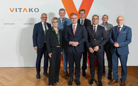 Bundesminister Dr. Karsten Wildberger würdigt 20 Jahre VITAKO - Kommunale IT-Dienstleister feiern Jubiläum im Zeichen der Verwaltungsdigitalisierung im Berliner Meistersaal - Foto: presseportal.de