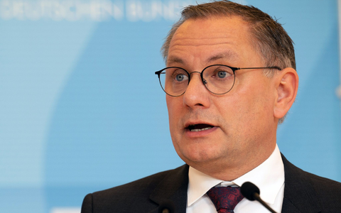 AfD-Chef Tino Chrupalla spricht von Spaltung. (Archivbild)  - Foto: Alicia Windzio/dpa