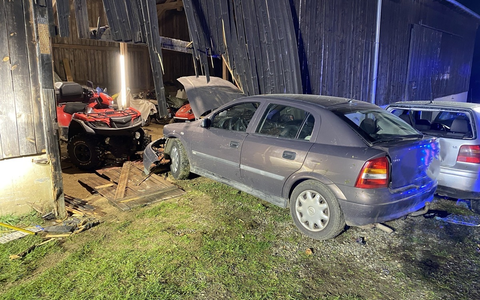 POL-PIROK: Verkehrsunfall mit verletzter Person und Kind in PKW - Foto: presseportal.de